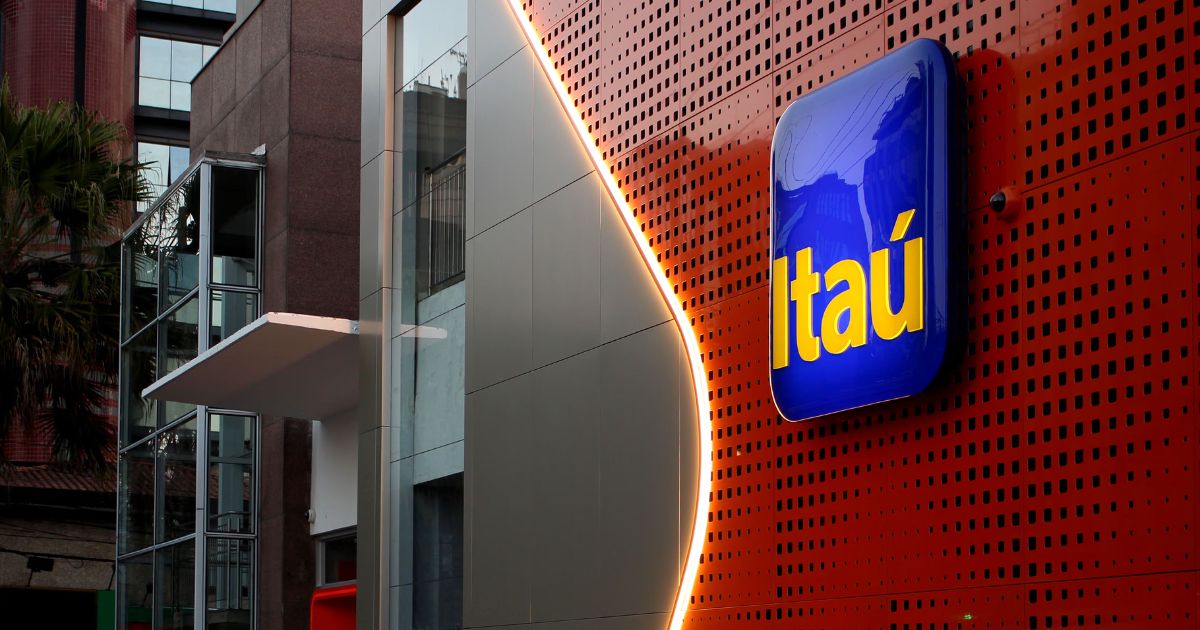 Los 10 Bancos mais grandes da América Latina: descubra os 10 maiores, veja história, serviços e tendências. Escolha o melhor banco para você hoje mesmo!